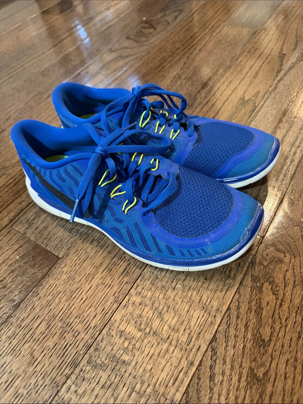 Nike Kids Blue and Neon Yellow Sneakers